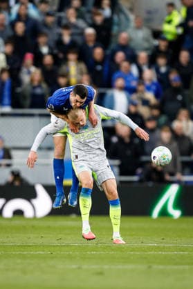 Everton v Manchester City Premier League Michael Keane of Everton and Erling Haaland of Manchester City jump for the ball during the Premier League match at the Hill Dickinson Stadium, Liverpool 04 05 2026 UK Newspapers OUT Copyright: xMaxxTomlinsonx FIL-23391-0030