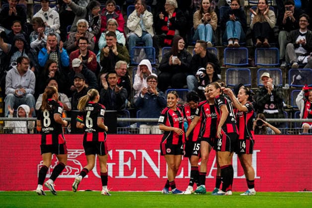 Deutschland: Fussball Google Pixel Frauen-Bundesliga 2025 2026 , 24. Spieltag - Eintracht Frankfurt Frauen vs 1. FC Nürnberg Frauen - Stadion Am Brentanobad (Frankfurt) : Laura Freigang (Eintracht Frankfurt Frauen, 10) Torjubel, Jubel, Tor, Emotionen, Mimik, Gestik, Geste Copyright: xBennetxLongx