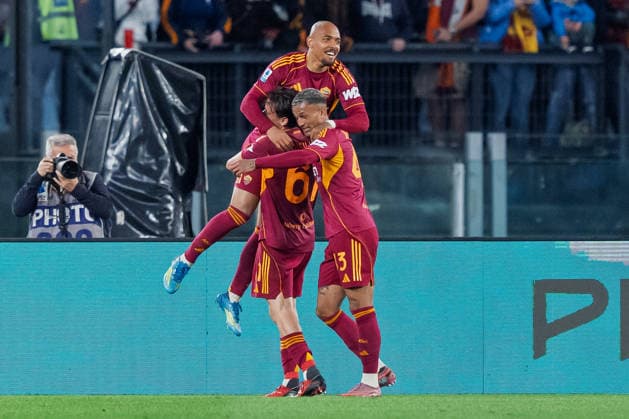 AS Roma v ACF Fiorentina - Serie A Enilive Niccolo Pisilli of AS Roma celebrates after scoring fourth goal during the serie Serie A Enilive match between AS Roma and ACF Fiorentina at Stadio Olimpico on May 4, 2026 in Rome, Italy Rome Stadio Olimpico Lazio Italy Copyright: xGiuseppexMaffiax 260504_SerieA_Roma-Fiorentina_GM_05942