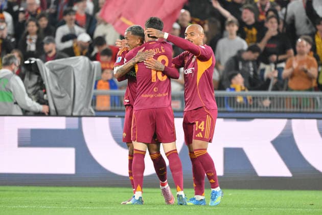 4th May 2026, Stadio Olimpico, Rome, Italy; Serie A Football; Roma versus Fiorentina; Wesley of AS Roma celebrates after scoring goal in the 17th minute for 2-0 AllShotLive