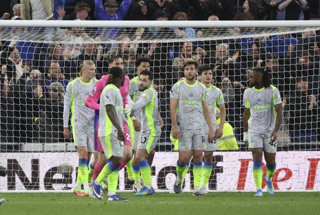 Everton v Manchester City, FA Premier League 04.05.26 Everton v Manchester City, FA Premier League Bradley Ormesher The Times Man City Players after Jake O’Brien of Everton scoring his teams 2nd goal 2-1  Copyright: xBradleyxOrmesherx NINTCHDBPICT001078291200