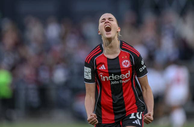 GER, Frankfurt, Eintracht Frankfurt vs FC Nürnberg, Google Pixel Bundesliga, Fussball, DFB, Spielzeit 2025 2026, Stadion am Brentanobad, 24. Spieltag im Bild: Laura Freigang (Eintracht Frankfurt Frauen 10) erzielt den Treffer zum 3:1, Tor, Jubel und Freude, Emotionen DFB DFL REGULATIONS PROHIBIT ANY USE OF PHOTOGRAPHS AS IMAGE SEQUENCES AND OR QUASI-VIDEO, 04.05.2026 Copyright: HMBxMedia HendrikxHamelau