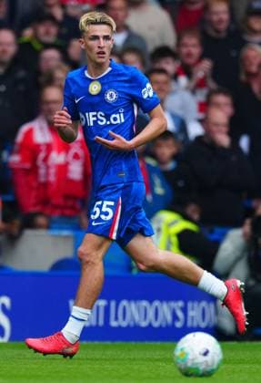Jesse Derry of Chelsea Chelsea v Nottingham Forest, Premier League, Football, Stamford Bridge, London , UK - 04 May 2026London Stamford Bridge United Kingdom EDITORIAL USE ONLY No use with unauthorised audio, video, data, fixture lists, club league logos or live services. Online in-match use limited to 120 images, no video emulation. No use in betting, games or single club league player publications. Copyright: xJavierxGarcia Shutterstockx 16854610dl