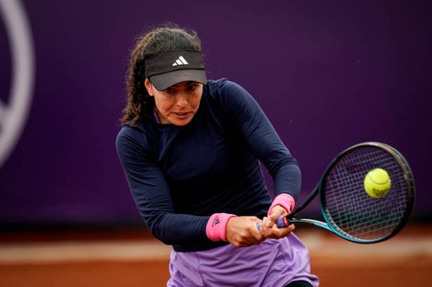WTA125 Istanbul Open - Day Three Ayla Aksu of Turkey competes in the round of 32 match against Elizara Yaneva of Bulgaria during the Istanbul Open at the Turkish Tennis Federation Training Center in Istanbul, Turkey, on May 4, 2026. Istanbul Istanbul Turkey  Copyright: xYagizxGurtugx originalFilename:gurtug-wta125is260504_npK9R.jpg