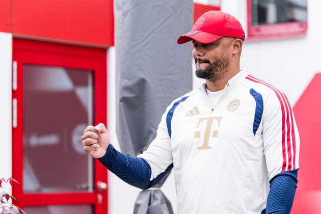 MUNICH, GERMANY - MAY 5: Vincent Kompany (Head Coach FC Bayern Muenchen) during the training session before the match between FC Bayern Muenchen vs Paris Saint-Germain at Trainingsgelaende an der Saebenerstr. on matchday -1 of the UEFA Champions League Semi Final on May 5, 2026 in Munich, Germany. Bavaria Germany Copyright: xSteffiexWunderlx