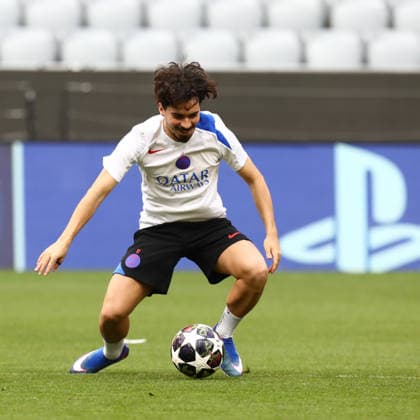 May 5, 2026, Munich, Bavaria, Germany: VITINHA of Paris Saint-Germain during the last training session ahead of the UEFA Champions League 2025 26 Semi-final Leg 2 game against Bayern Munich at the Allianz Arena in Munich, Germany. Munich Germany - ZUMAc179 20260505_zep_c179_075 Copyright: xMickaelxChavetx