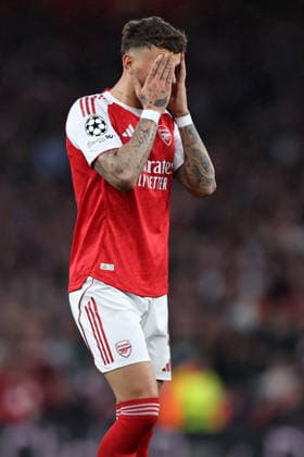 London, England, 5th May 2026. Ben White of Arsenal looks dejected during the Arsenal vs Atletico Madrid UEFA Champions League match at the Emirates Stadium, London. Picture credit should read: David Klein Sportimage EDITORIAL USE ONLY. No use with unauthorised audio, video, data, fixture lists, club league logos or live services. Online in-match use limited to 120 images, no video emulation. No use in betting, games or single club league player publications. SPI_049_DK_Arsenal_Athletico_Madrid SPI-4781-0049