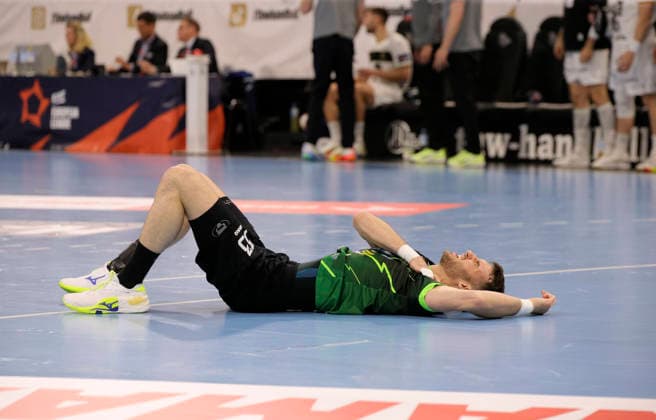 photo : Verlierer am Boden , Aleksandar Cenic Stamenkovic (Nasice) Handball Herren am Di. 05.05.2026 Mens EHF European League , THW Kiel - RK Nexe Nasice