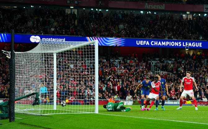 Bukayo Saka of Arsenal scores the opening goal Arsenal v Atletico Madrid, UEFA Champions League, Semi Final, Second Leg, Football, Emirates Stadium, London, UK - 05 May 2026London Emirates Stadium United Kingdom EDITORIAL USE ONLY No use with unauthorised audio, video, data, fixture lists, club league logos or live services. Online in-match use limited to 120 images, no video emulation. No use in betting, games or single club league player publications. Copyright: xJavierxGarcia Shutterstockx 16859995x