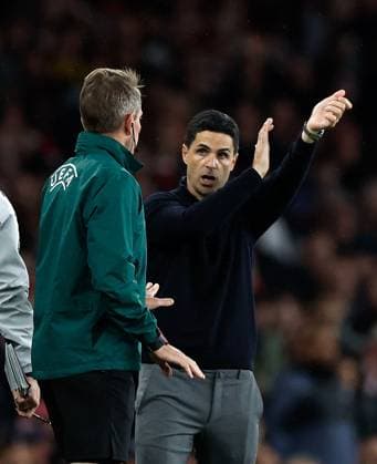 Mikel Arteta the Arsenal manager appeals for a handball Arsenal v Atletico Madrid, Football, UEFA Champions League, Semi-Final 2nd Leg, Emirates Stadium, Islington, London, UK - 05 05 2026  Copyright: xMattxImpey Shutterstockx 16860940s