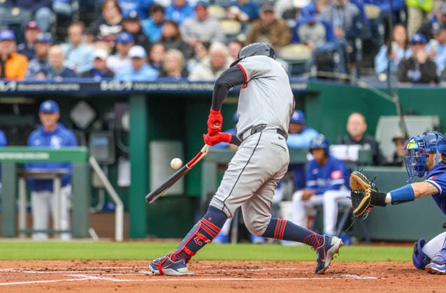 MAY 5, 2026: Cleveland Guardians infielder Rhys Hoskins (8) breaks his bat in the 2nd inning against the Kansas City Royals at Kauffman Stadium in Kansas City, MO. CSM MLB, Baseball Herren, USA 2026: Guardians Vs Royals May 5th  - ZUMAc04_ 20260505_zma_c04_103 Copyright: xRomanxPunox