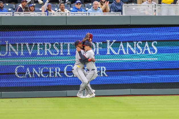 MAY 5, 2026: Cleveland Guardians outfielder Angel MartoÂ­nez (1) and Cleveland Guardians outfielder Steven Kwan (38) collides in the outfield against the Kansas City Royals at Kauffman Stadium in Kansas City, MO. CSM Kansas City United States - ZUMAc04_ 20260505_zma_c04_145 Copyright: xRomanxPunox