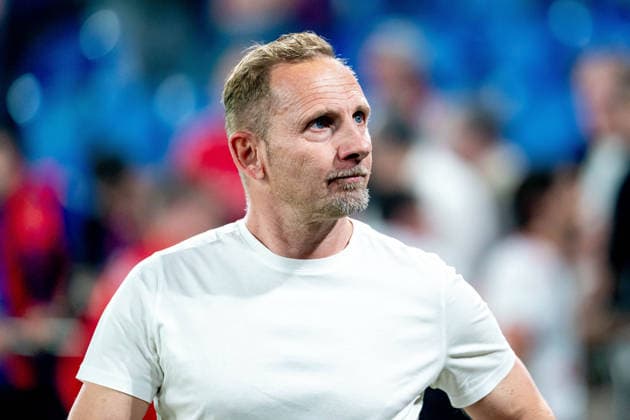 BASEL, SWITZERLAND - MAY 2: Mauro Lustrinelli (Head Coach FC Thun) after the Brack Super League match between FC Basel 1893 and FC Thun at St. Jakob Park on May 2, 2026 in Basel, Switzerland.  Copyright: xPriscilaxBütlerx xSPPx Sportspressphoto_SPR142130
