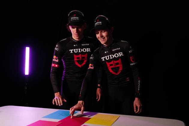 Tudor Team on the backstage during the teams presentation ahead of the Giro d™Italia cycling race in Burgas. The race starts on Friday, May 8, with the first stage over 160 km, from Nessebar to Burgas, Bulgaria - Wednesday, May 6, 2026. - cycling.  Copyright: xMassimoxPaolonex xLaPressex