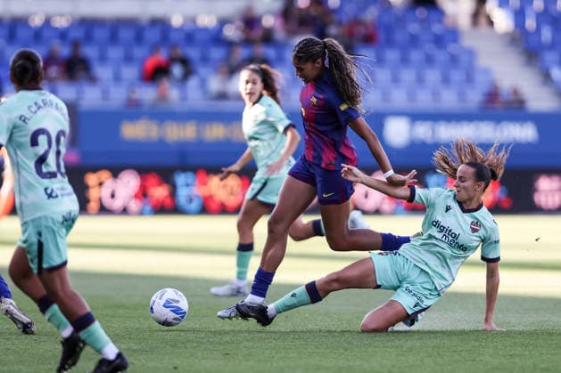 May 6, 2026, Sant Joan Despi, Barcelona, Spain: Sydney Joy Schertenleib of FC Barcelona, Barca and Alma Velasco Heim of Levante UD in action during the Spanish Women league, Liga F, football match played between FC Barcelona and Levante UD at Johan Cruyff Stadium on May 06, 2026 in Sant Joan Despi, Barcelona. FC Barcelona V Levante UD - Liga F  - ZUMAa181 20260506_zaa_a181_027 Copyright: xJavierxBorregox
