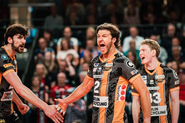 VBL: SVG Lüneburg vs. Berlin Recycling Volleys, 06.05.2026 Matthew Knigge (Berlin Recycling Volleys, 2) jubelt; Volleyball Bundesliga, Playoffs, Finale, Spiel 3: SVG Lüneburg vs. Berlin Recycling Volleys am 06.05.2026 in der LKH-Arena, Lüneburg Copyright: xBEAUTIFULxSPORTS Tonhäuserx
