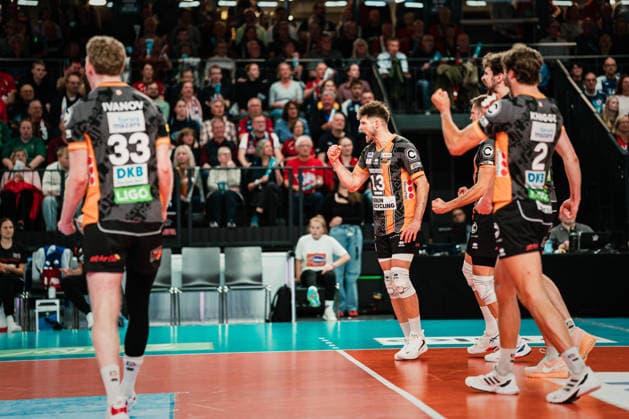 VBL: SVG Lüneburg vs. Berlin Recycling Volleys, 06.05.2026 Ruben Schott (Berlin Recycling Volleys, 13) jubelt; Volleyball Bundesliga, Playoffs, Finale, Spiel 3: SVG Lüneburg vs. Berlin Recycling Volleys am 06.05.2026 in der LKH-Arena, Lüneburg Copyright: xBEAUTIFULxSPORTS Tonhäuserx