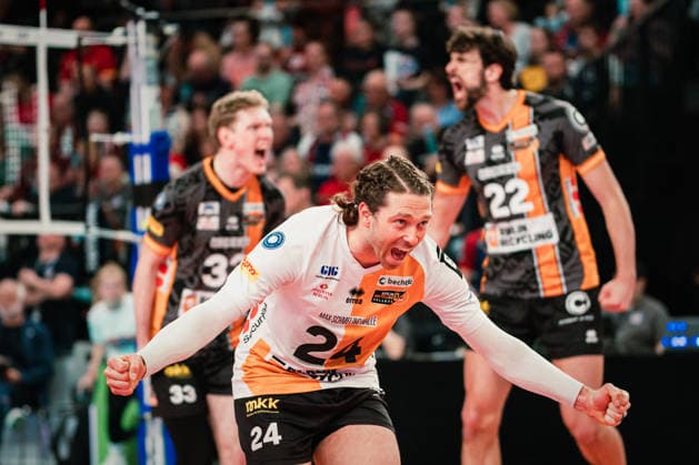 VBL: SVG Lüneburg vs. Berlin Recycling Volleys, 06.05.2026 Kyle Dagostino (Berlin Recycling Volleys, 24) jubelt; Volleyball Bundesliga, Playoffs, Finale, Spiel 3: SVG Lüneburg vs. Berlin Recycling Volleys am 06.05.2026 in der LKH-Arena, Lüneburg Copyright: xBEAUTIFULxSPORTS Tonhäuserx