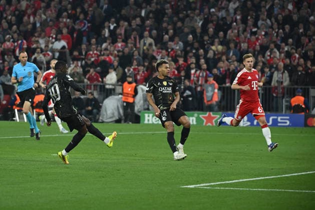 06.05.2026, xemx, Fussball UEFA Champions League 1 2 Finale, FC Bayern Muenchen - Paris St. Germain v.l. Ousmane Dembele (Paris St. Germain) Torschuetze, erzielt das Tor, Treffer, scores the goal 0:1 (DFL DFB REGULATIONS PROHIBIT ANY USE OF PHOTOGRAPHS as IMAGE SEQUENCES and or QUASI-VIDEO) Muenchen