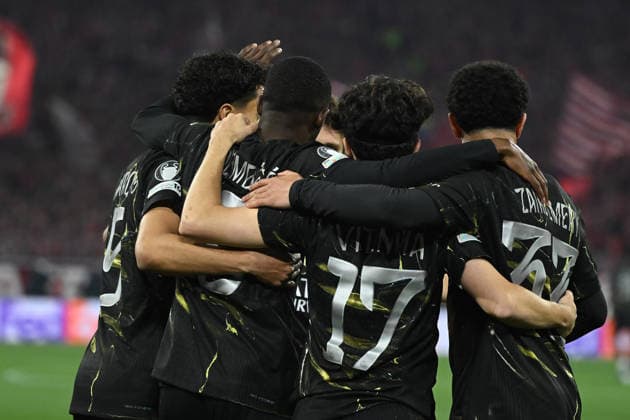 06.05.2026, xemx, Fussball UEFA Champions League 1 2 Finale, FC Bayern Muenchen - Paris St. Germain v.l. Torjubel nach dem Tor zum celebrating the goal celebrate 0:1 durch Ousmane Dembele (Paris St. Germain) (DFL DFB REGULATIONS PROHIBIT ANY USE OF PHOTOGRAPHS as IMAGE SEQUENCES and or QUASI-VIDEO) Muenchen