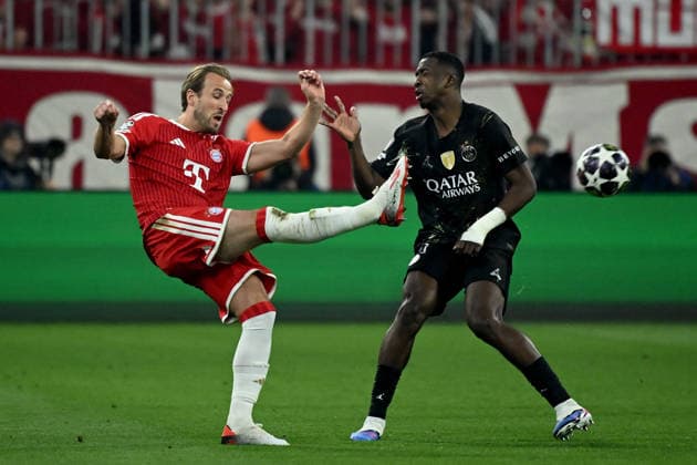 06.05.2026, xemx, Fussball UEFA Champions League 1 2 Finale, FC Bayern Muenchen - Paris St. Germain v.l. Harry Kane (FC Bayern Muenchen) Willian Pacho (Paris St. Germain) Zweikampf, Aktion, action, battle for the ball (DFL DFB REGULATIONS PROHIBIT ANY USE OF PHOTOGRAPHS as IMAGE SEQUENCES and or QUASI-VIDEO) Muenchen