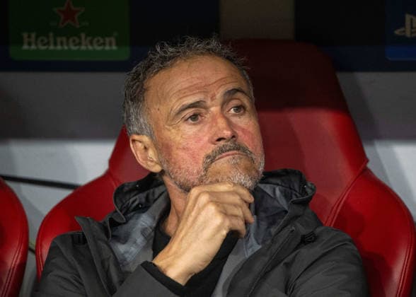 Fußball, Herren, Saison 2025 2026, Champions League (Halbfinale, Rückspiel), FC Bayern München - Paris St. Germain, Trainer Luis Enrique (PSG) auf der Bank, 06.05. 2026, Copyright: xMatthiasxKochx