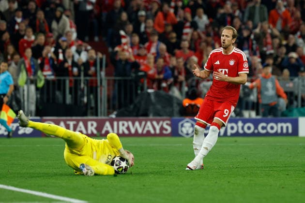 06.05.2026, xjrdrx, Fussball UEFA Champions League 1 2 Finale, FC Bayern Muenchen - Paris St. Germain v.l. Matvey Safonov (Paris St. Germain) Harry Kane (FC Bayern Muenchen) (DFL DFB REGULATIONS PROHIBIT ANY USE OF PHOTOGRAPHS as IMAGE SEQUENCES and or QUASI-VIDEO) Muenchen
