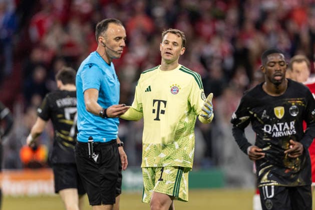 Torwart Manuel Neuer (FC Bayern München) looks on during the UEFA Champions League 2025 26 Semi Final Second Leg match between FC Bayern München and Paris Saint-Germain at Football Arena Munich on May 6, 2026 in Munich, Germany. -