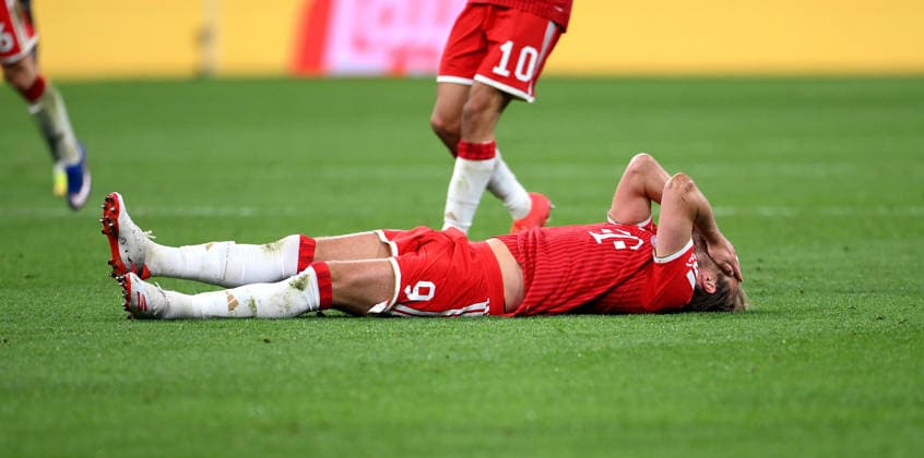 FUSSBALL CHAMPIONS LEAGUE SAISON 2025 2026 Halbfinal Rueckspiel 06.05.2026 FC Bayern Muenchen - Paris Saint-Germain Harry Kane (FC Bayern Muenchen) am Boden