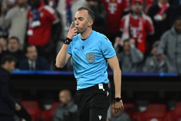 06.05.2026, xemx, Fussball UEFA Champions League 1 2 Finale, FC Bayern Muenchen - Paris St. Germain v.l. Schiedsrichter Referee Joao Pinheiro (DFL DFB REGULATIONS PROHIBIT ANY USE OF PHOTOGRAPHS as IMAGE SEQUENCES and or QUASI-VIDEO) Muenchen