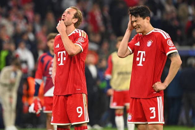 v.li:Harry KANE (Bayern Muenchen), Minjae KIM (FC Bayern Muenchen) nach Spielende, Enttaeuschung,Frust,enttaeuscht, frustriert,niedergeschlagen, Fussball Champions League,Saison 2025 26, Halbfinale FC Bayern-Muenchen - Paris Saint Germain (PSG) 1-1 am 06.05.2026 A L L I A N Z A R E N A.