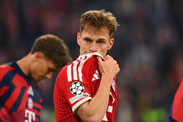 Joshua KIMMICH (Bayern Muenchen), nach Spielende, Enttaeuschung,Frust,enttaeuscht, frustriert,niedergeschlagen, Fussball Champions League,Saison 2025 26, Halbfinale FC Bayern-Muenchen - Paris Saint Germain (PSG) 1-1 am 06.05.2026 A L L I A N Z A R E N A.
