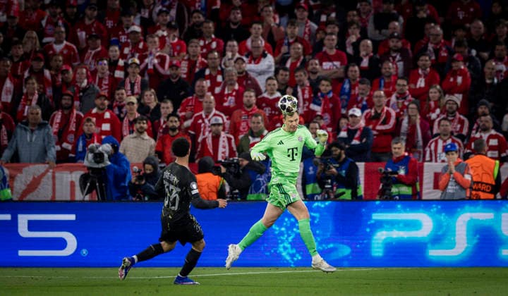 Munich, Germany. 06th Mai 2026. Manuel Neuer (FCB) Warren Zaire-Emery (Paris) FC Bayern München - Paris Saint Germain 06.05.2026