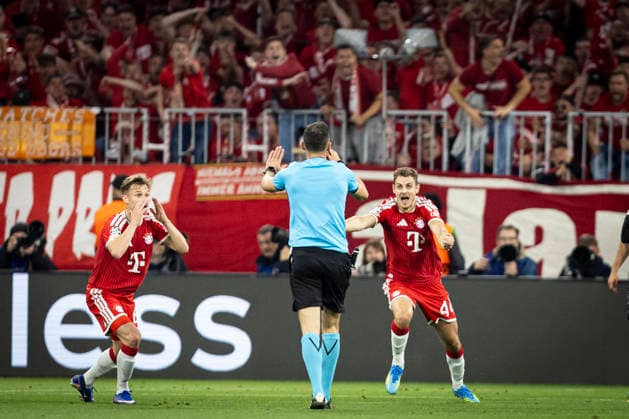 FOOTBALL : FC Bayern Munich vs Paris Saint Germain - 1 2 finale Retour - Ligue des Champions 2026 - 06 05 2026 Josip StaniÅ¡iÄ‡ 44 (FC Bayern Munich) et Joshua Kimmich 6 (FC Bayern Munich)  Copyright: xelyxandroxcegarrax