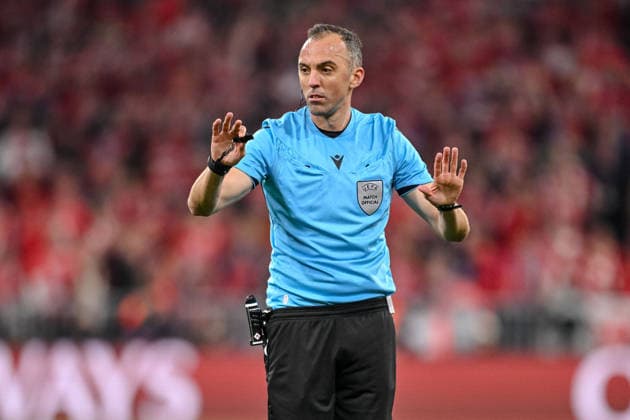 Schiedsrichter Joao Pinheiro gestures during the UEFA Champions League 2025 26 Semi Final Second Leg match between FC Bayern München and Paris Saint-Germain at Football Arena Munich on May 6, 2026 in Munich, Germany. (Photo by Harry Langer DeFodi Images) -