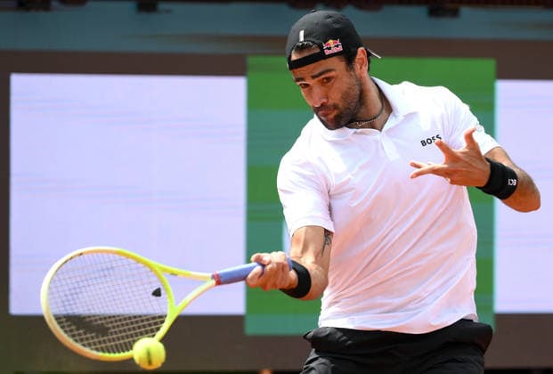 May 7, 2026, Rome: Matteo Berrettini of Italy in action during his men s singles match against Alexei Popyrin of Australia (not pictured) at the Italian Open tennis tournament in Rome, Italy, 07 May 2026. ANSA ETTORE FERRARI Italian Open Tennis Tournament  - ZUMAa110 20260507_zaf_a110_010 Copyright: xEttorexFerrarix