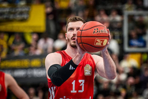 Andreas Obst (FC Bayern Basketball, 13) - Freiwurf GER, MHP Riesen Ludwigsburg vs. FC Bayern Muenchen Basketball, Basketball Bundesliga, easycredit BBL, 33. Spieltag, Spielzeit 2025 2026, 07.05.2026 GER, MHP Riesen Ludwigsburg vs. FC Bayern Muenchen Basketball, Basketball Bundesliga, easycredit BBL, 33. Spieltag, Spielzeit 2025 2026, 07.05.2026 Ludwigsburg Copyright: xSandyxDinkelackerx EP_SDR