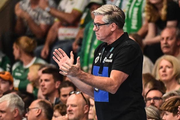 DAIKIN HBL Bundesliga: Frisch Auf! Göppingen - HSG Wetzlar; Göppingen, 07.05.2026 Applaus von Trainer Runar Sigtryggsson (HSG Wetzlar) ; Göppingen, 07.05.2026 - 31. Spieltag der DAIKIN Handball-Bundesliga, Frisch Auf! Göppingen - HSG Wetzlar, EWS-Arena, Göppingen. Copyright: xBEAUTIFULxSPORTS Märklx