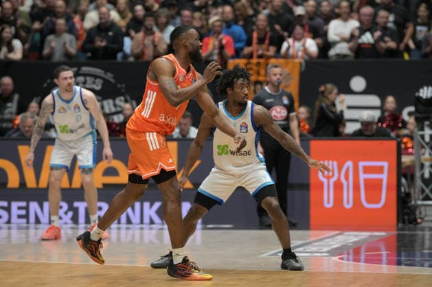 easyCredit Basketball Bundesliga, 33. Spieltag, Niners Chemnitz -Frankfurt Skyliners 07.05.2026 ab 18.30 Uhr Chemnitz, Chemnitz Arena Im Foto: John Newman III(9) easyCredit Basketball Bundesliga, 33. Spieltag, Niners Chemnitz - Frankfurt Skyliners Chemnitz Sachsen Deutschland