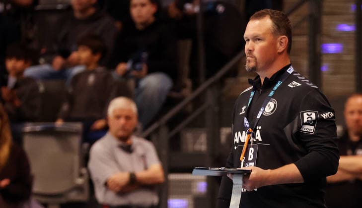 07.05.2026, Deutschland, Stuttgart, DAIKIN HBL Handball Bundesliga Saison 2025 2026, TVB Stuttgart vs. Rhein-Neckar Löwen, TVB Trainer Misha Kaufmann