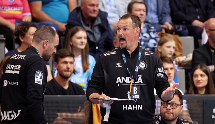 07.05.2026, Deutschland, Stuttgart, DAIKIN HBL Handball Bundesliga Saison 2025 2026, TVB Stuttgart vs. Rhein-Neckar Löwen, TVB Trainer Misha Kaufmann
