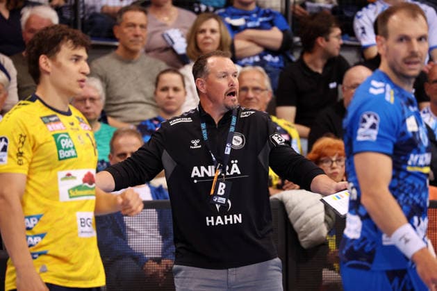 07.05.2026, Deutschland, Stuttgart, DAIKIN HBL Handball Bundesliga Saison 2025 2026, TVB Stuttgart vs. Rhein-Neckar Löwen, TVB Trainer Misha Kaufmann