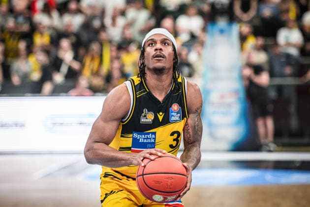 Stefan Smith (MHP RIESEN Ludwigsburg, 03) - Freiwurf GER, MHP Riesen Ludwigsburg vs. FC Bayern Muenchen Basketball, Basketball Bundesliga, easycredit BBL, 33. Spieltag, Spielzeit 2025 2026, 07.05.2026 GER, MHP Riesen Ludwigsburg vs. FC Bayern Muenchen Basketball, Basketball Bundesliga, easycredit BBL, 33. Spieltag, Spielzeit 2025 2026, 07.05.2026 Ludwigsburg Copyright: xSandyxDinkelackerx EP_SDR