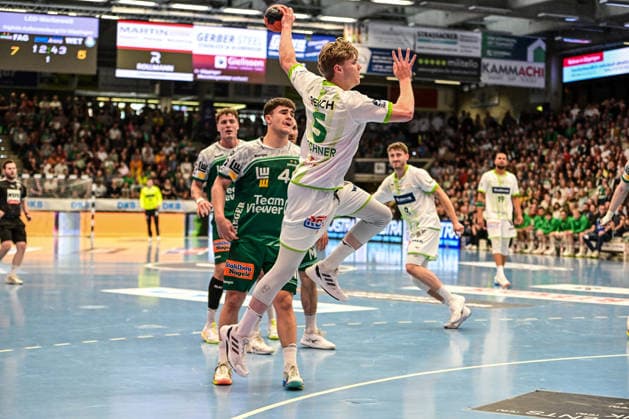 DAIKIN HBL Bundesliga: Frisch Auf! Göppingen - HSG Wetzlar; Göppingen, 07.05.2026 Tristan Kirschner (HSG Wetzlar, 05) beim Sprungwurf; Göppingen, 07.05.2026 - 31. Spieltag der DAIKIN Handball-Bundesliga, Frisch Auf! Göppingen - HSG Wetzlar, EWS-Arena, Göppingen. Copyright: xBEAUTIFULxSPORTS Märklx