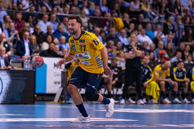 DAIKIN Handball Bundesliga: TVB Stuttgart vs. Rhein-Neckar Löwen; 07.05.2026 Stuttgart, GERMANY - 07. Mai 2026: Dani Baijens (Rhein-Neckar Löwen, 77) beim Spielaufbau während dem Match zwischen dem TVB Stuttgart und den Rhein-Neckar Löwen am 31. Spieltag der Daikin Handball Bundesliga in der Porsche-Arena. Copyright: xBEAUTIFULxSPORTS Steinx