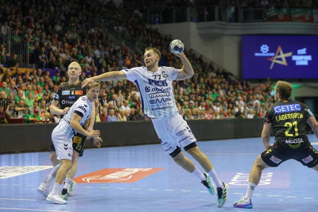 07.05.2026, xtgx, Handball, EHF Champions League 1 4 Finale, SC Magdeburg - Pick Szeged v.l. Magnus Rod (Szeged, 77) wirft Tor, Torschuetze, erzielt Tor, Treffer, scores the goal Magdeburg