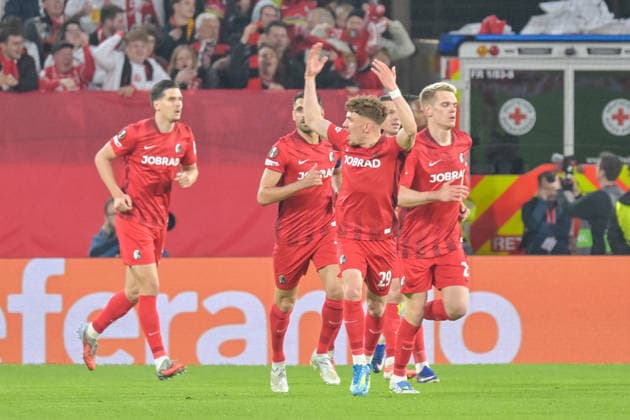 Jubel zum Tor zum 1:0 durch Lukas Kuebler (SC Freiburg, 17) GER, SC Freiburg - Sporting Braga, Fussball, Europa League, Halbfinale, Saison 2025 2026, 07.05.2026 GER, SC Freiburg - Sporting Braga, Fussball, Europa League, Halbfinale, Saison 2025 2026, 07.05.2026 Freiburg Copyright: xEibner-Pressefoto ThomasxHessx EP_THS