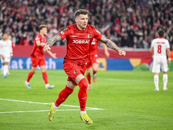Lukas Kübler (SC Freiburg) celebrates after scoring his team s first goal during the UEFA Europa League 2025 26 Semi-Final Second Leg match between Club Freiburg and SC Braga at Stadion am Wolfswinkel on May 7, 2026 in Freiburg im Breisgau, Germany. (Photo by Harry Langer DeFodi Images) -