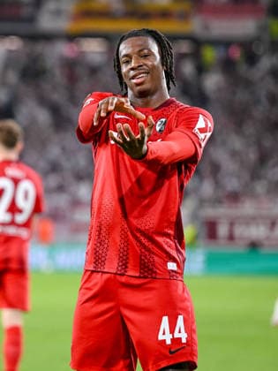 Johan Manzambi (SC Freiburg) celebrates after scoring his team s second goal during the UEFA Europa League 2025 26 Semi-Final Second Leg match between Club Freiburg and SC Braga at Stadion am Wolfswinkel on May 7, 2026 in Freiburg im Breisgau, Germany. (Photo by Harry Langer DeFodi Images) -