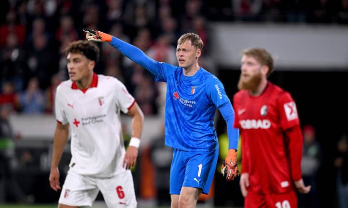 FUSSBALL EUROPA LEAGUE SAISON 2025 2026 Halbfinal Rueckspiel 07.05.2026 SC Freiburg - SC Braga Torwart Lukas Hornicek (SC Braga) *** FOOTBALL EUROPA LEAGUE SEASON 2025 2026 Semi-final second leg 07 05 2026 SC Freiburg SC Braga Goalkeeper Lukas Hornicek SC Braga